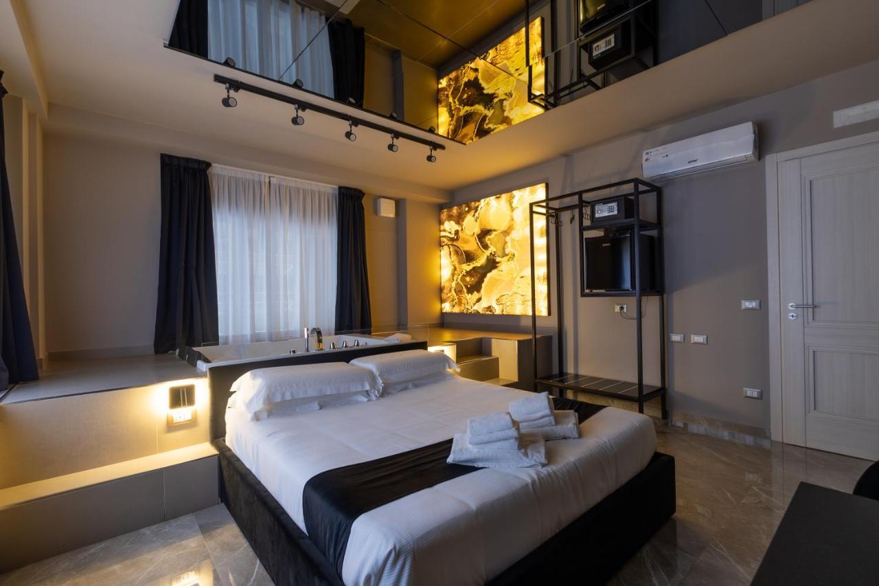 Maximum Exclusive Suite & Spa Palermo Exteriör bild