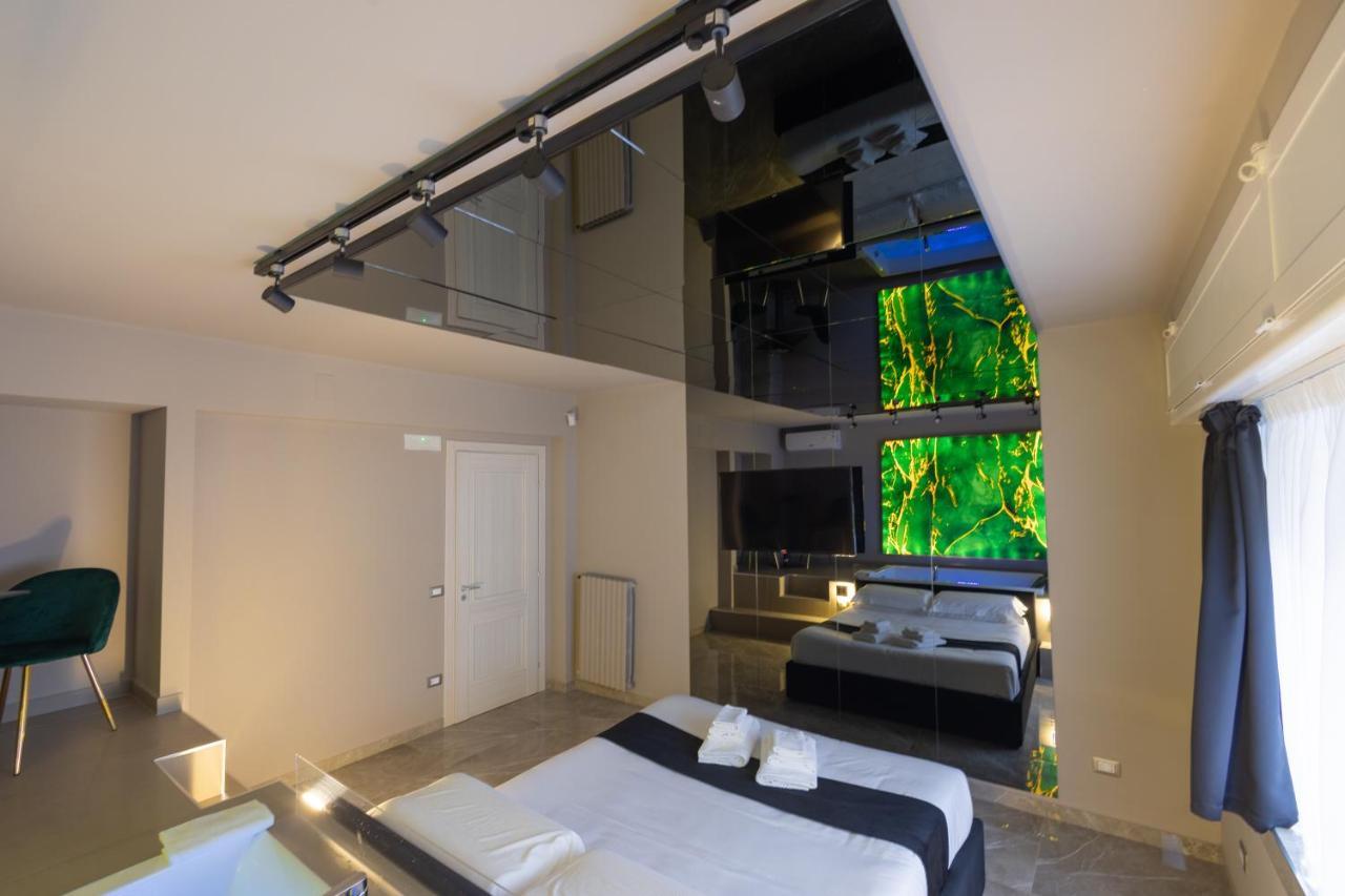 Maximum Exclusive Suite & Spa Palermo Exteriör bild