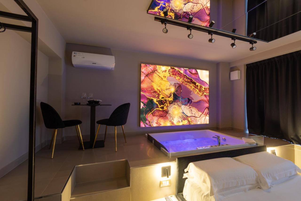 Maximum Exclusive Suite & Spa Palermo Exteriör bild