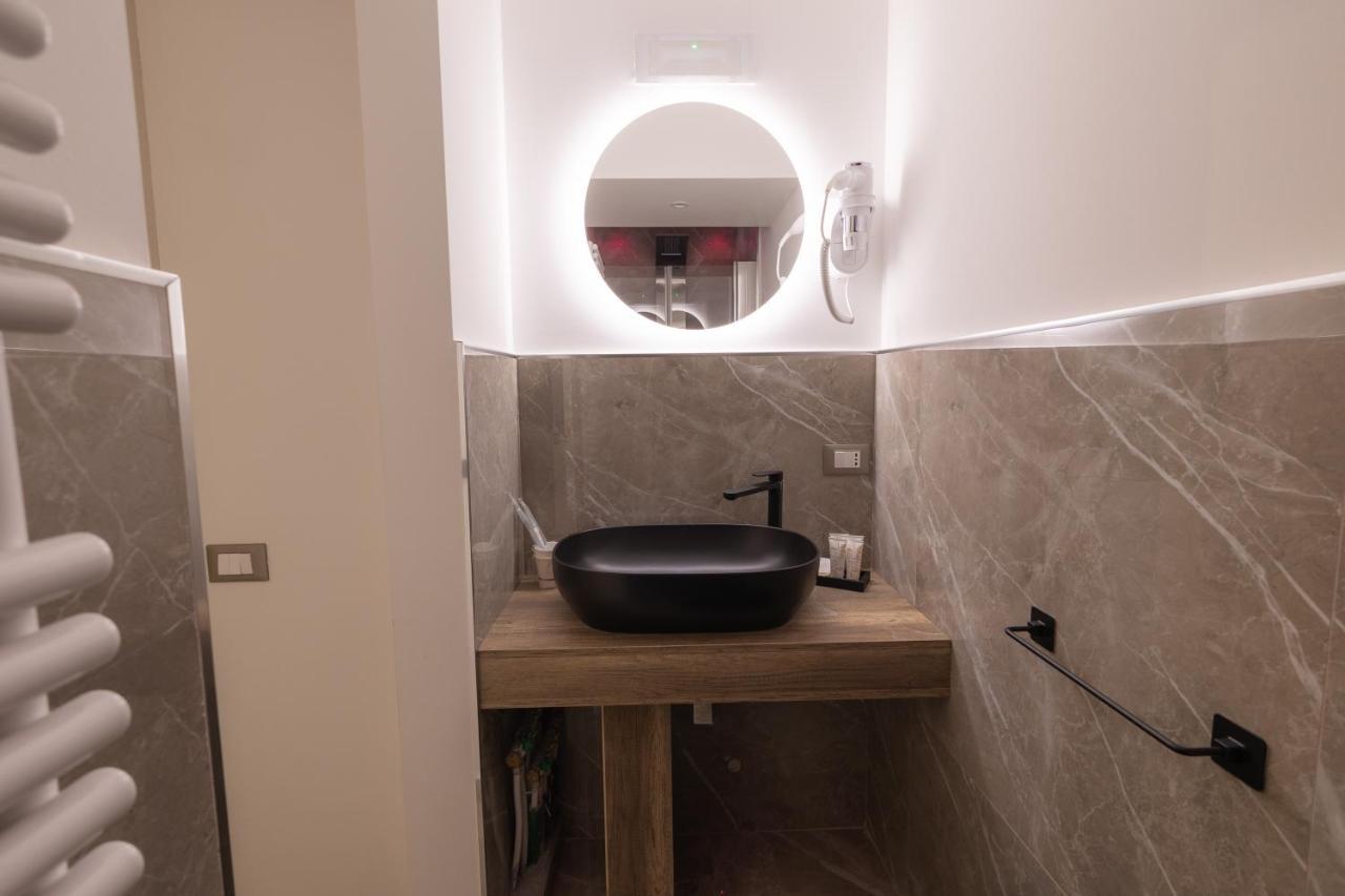 Maximum Exclusive Suite & Spa Palermo Exteriör bild