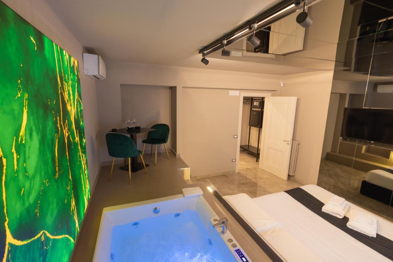 Maximum Exclusive Suite & Spa Palermo Exteriör bild